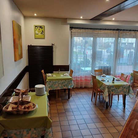 Logis - Hotel Restaurant Bellevue Анси Екстериор снимка
